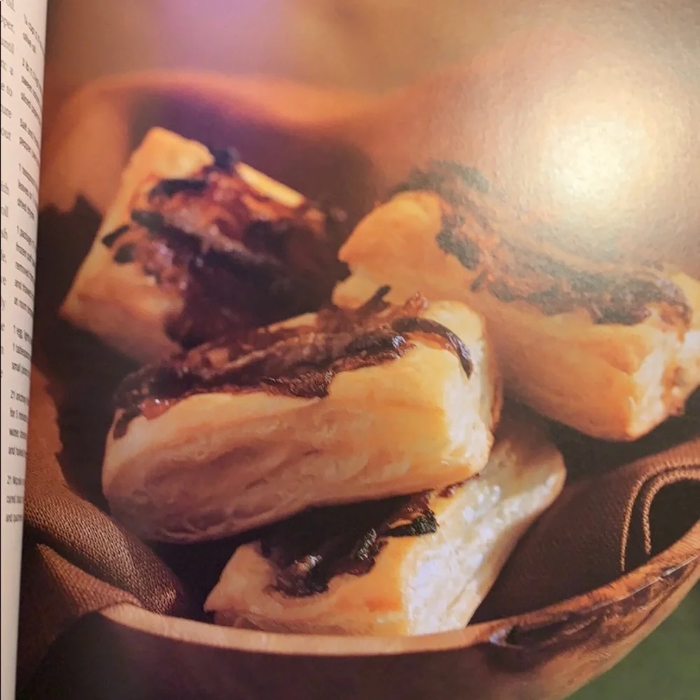 Williams Sonoma Hors d’Oeuvre cookbook